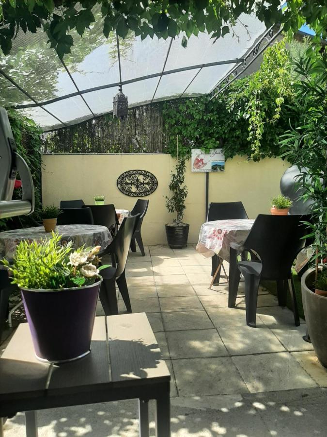 Hotel La Tour Des Fees Quissac  المظهر الخارجي الصورة
