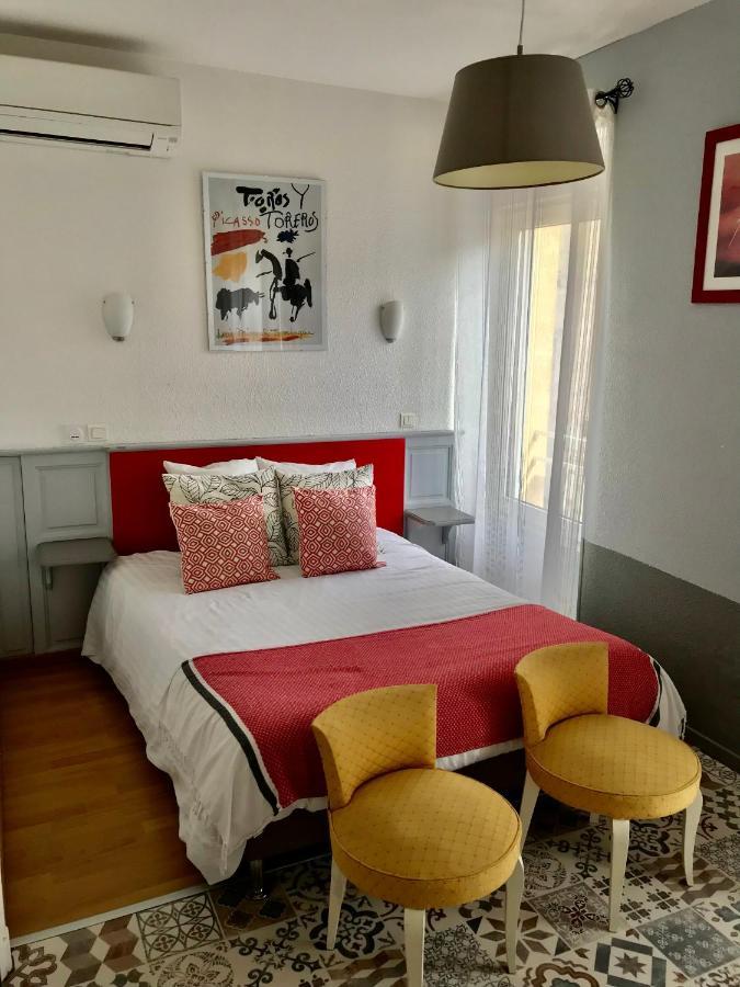 Hotel La Tour Des Fees Quissac  المظهر الخارجي الصورة